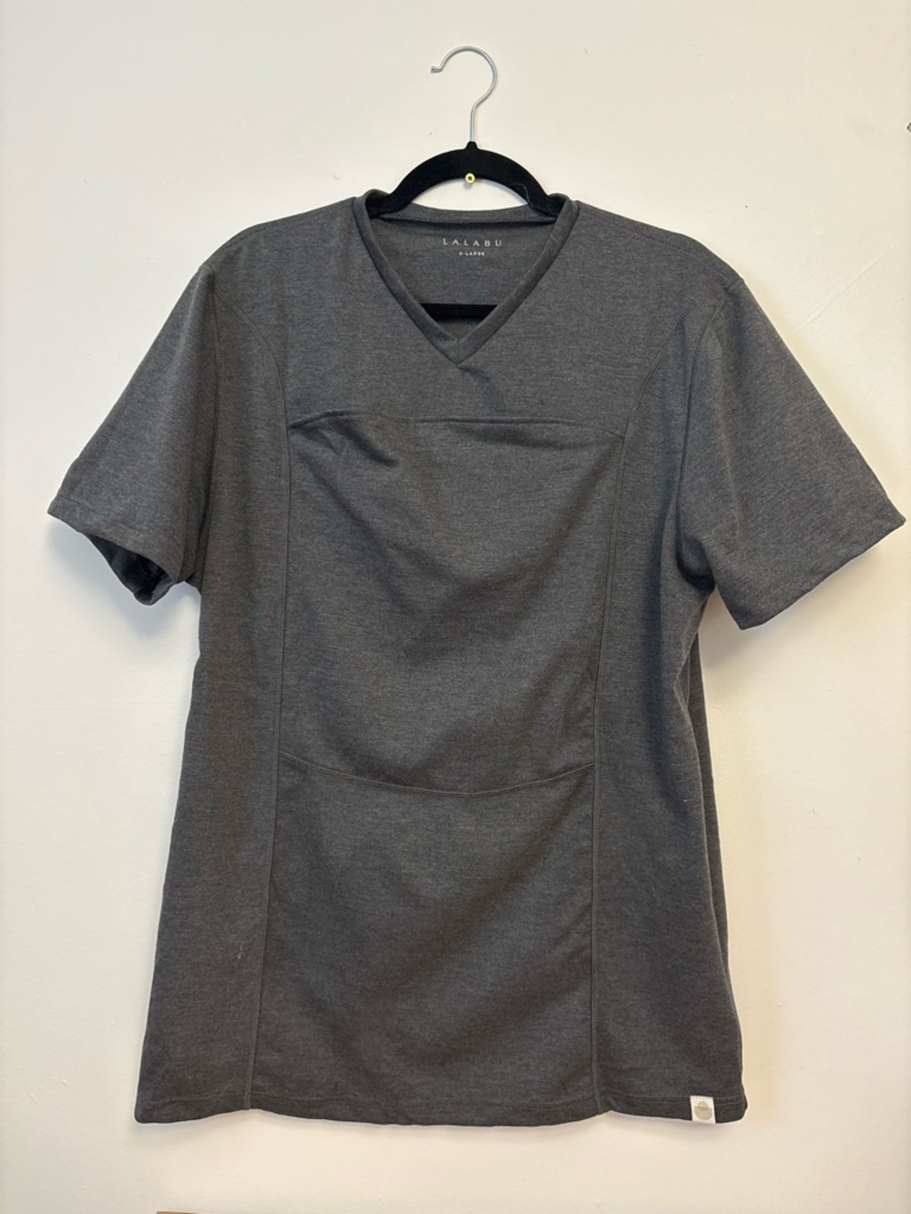 Lalabu Men's Grey V-Neck Short Sleeve Baby Carrying Shirt